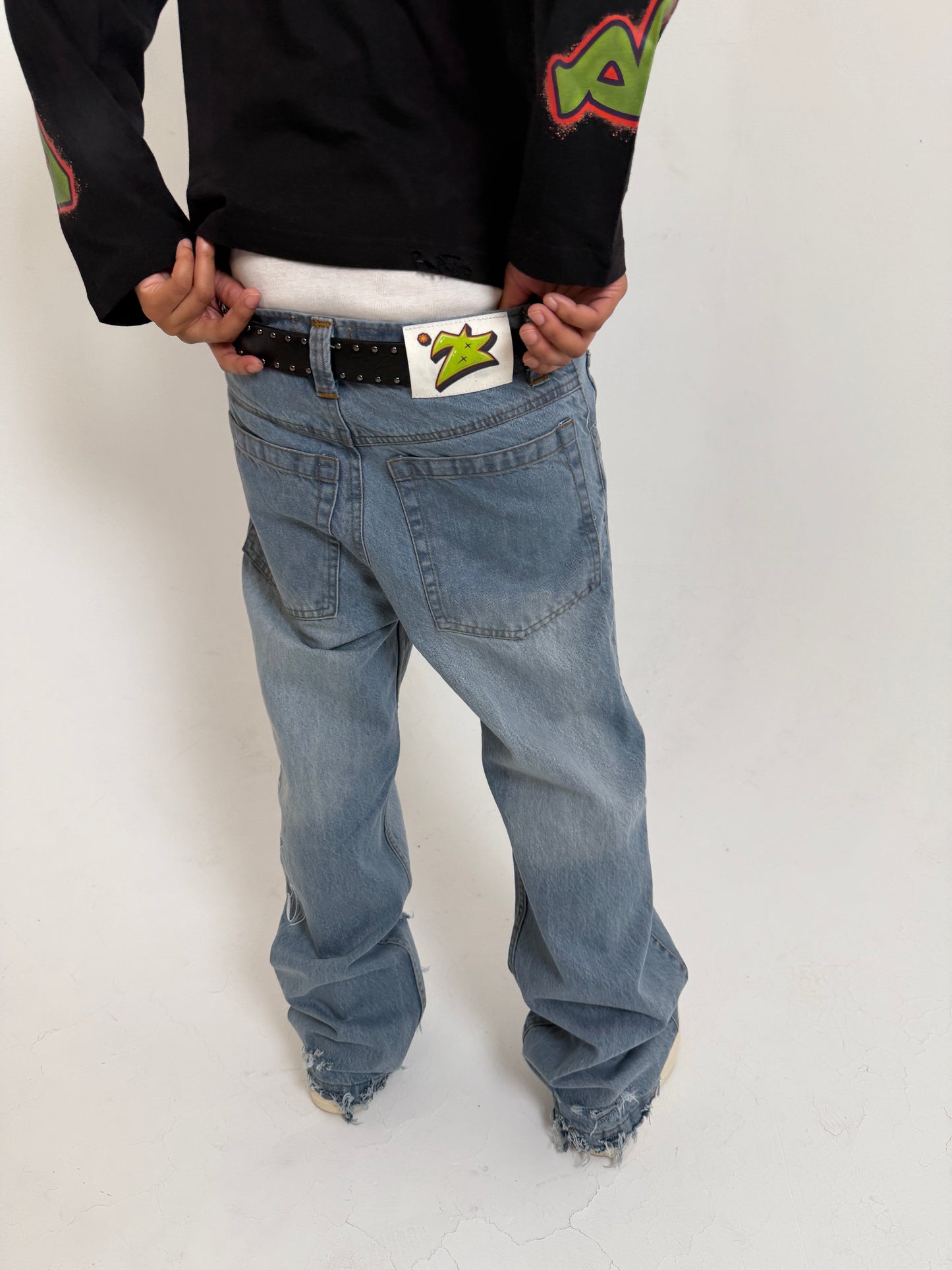 Bleu Letter Jeans - LOW STOCK